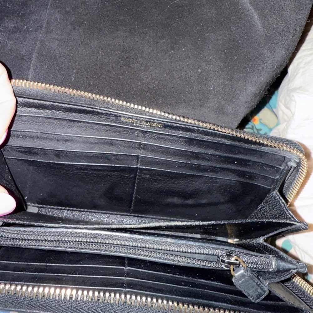 Saint Laurent Y-Ligne leather clutch in black with gold hardware  Pretty! - Picture 7 of 12